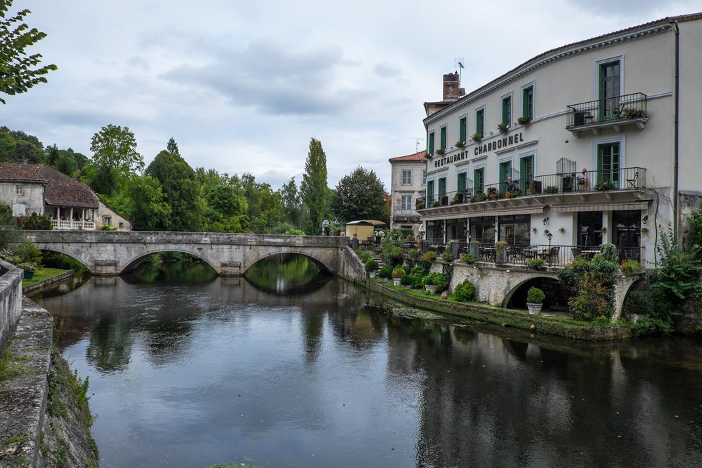 Brantôme Hotel Restaurant Charbonnel מראה חיצוני תמונה