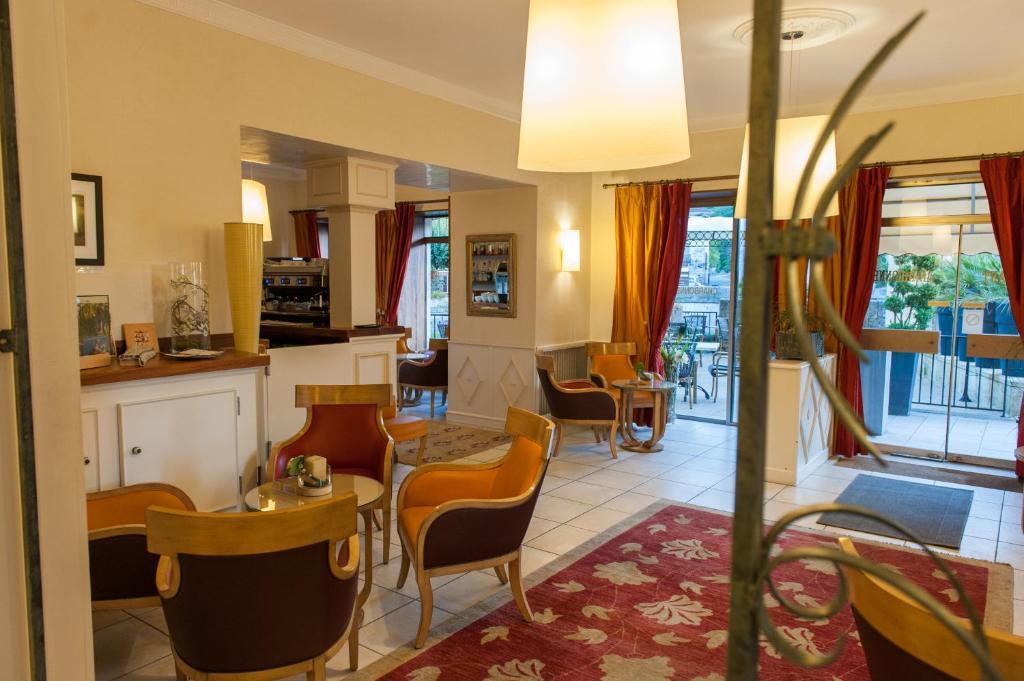 Brantôme Hotel Restaurant Charbonnel מראה חיצוני תמונה