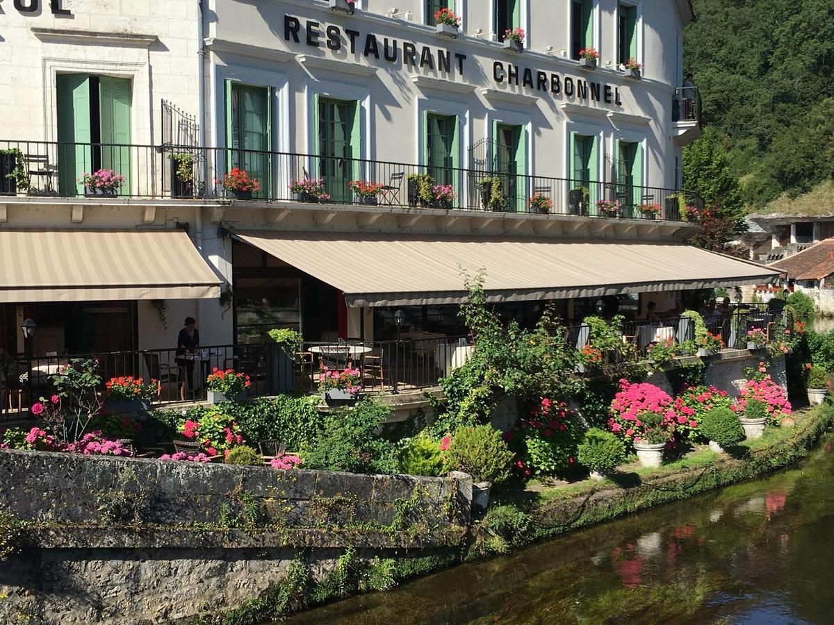 Brantôme Hotel Restaurant Charbonnel מראה חיצוני תמונה